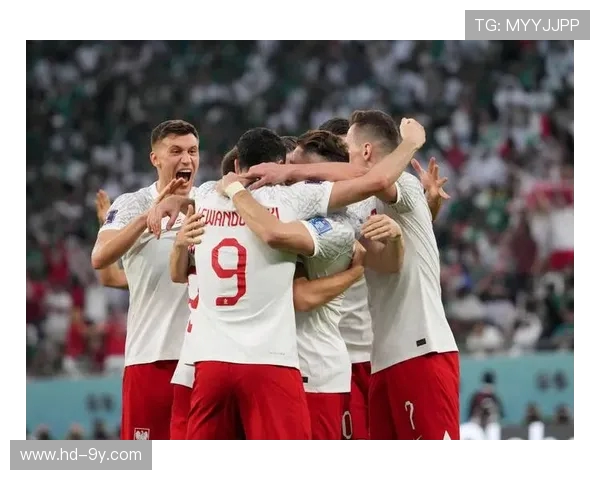 围绕踢足球的欧洲球员是谁展开的全景式身份与故事的深度解析