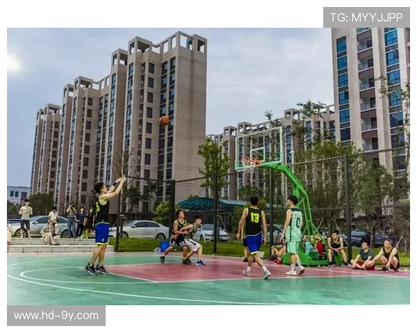 关于体育馆足球场面向社会公开招租的公告通知方案详细事宜说明